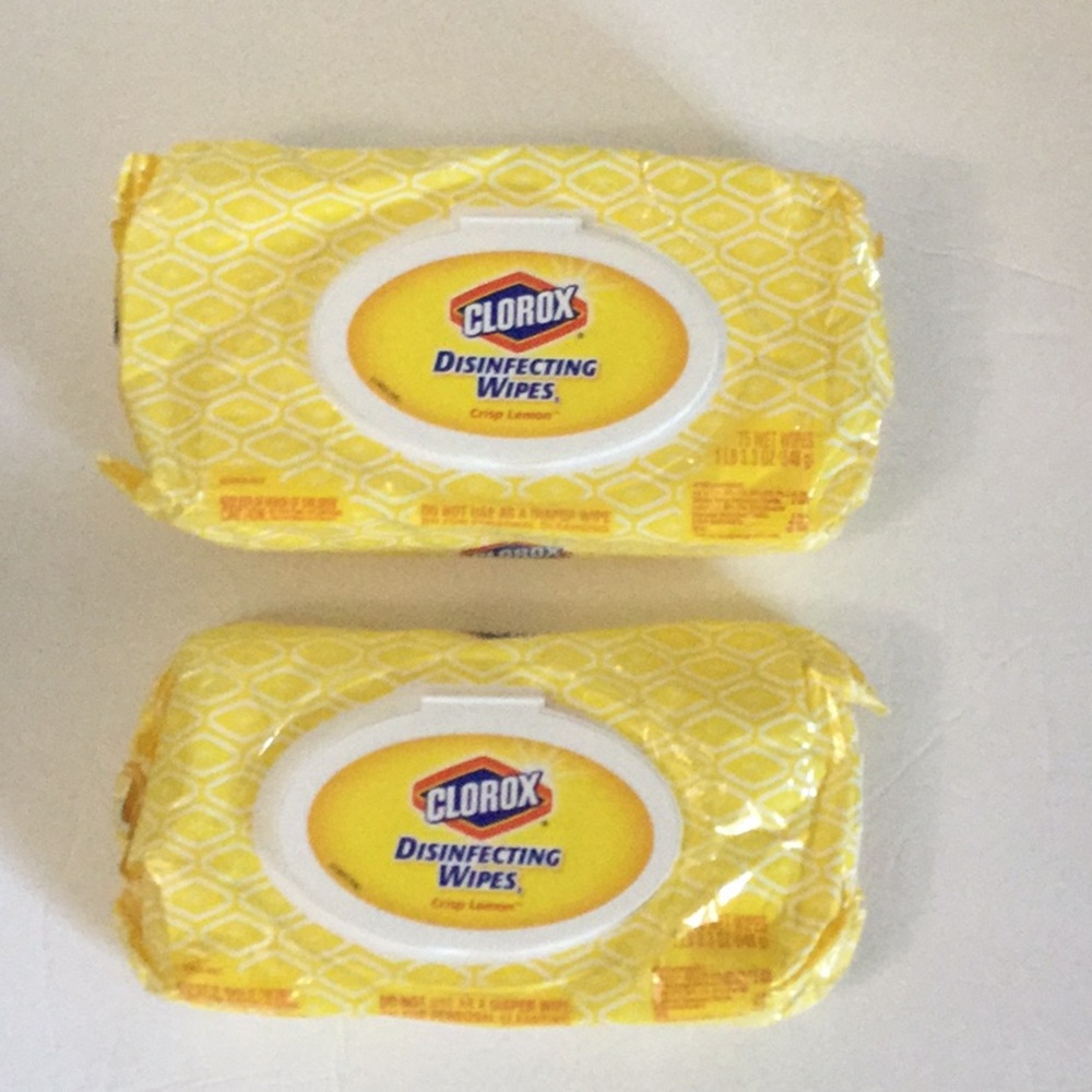 2 packs disinfecting wipes